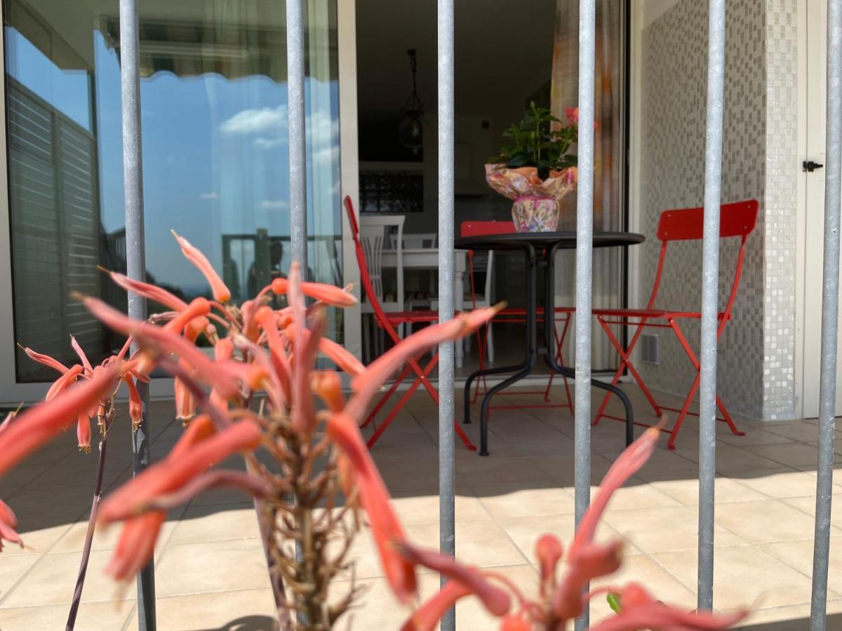 A Casa Di Silvia Apartment Gambassi Terme Luaran gambar